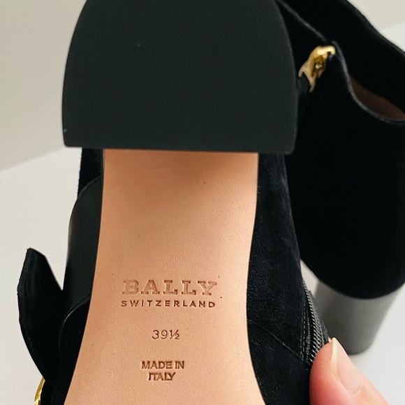 Black BALLY Jaydee Peep-Toe Suede Leather Booties with Buckles 3.5" Heels - Picture 5 of 9